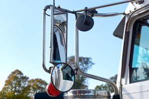 commercial truck blind spot check